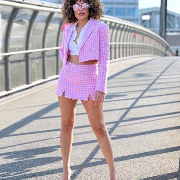 ZARA TEXTURED SKORT - Picture 2 of 4